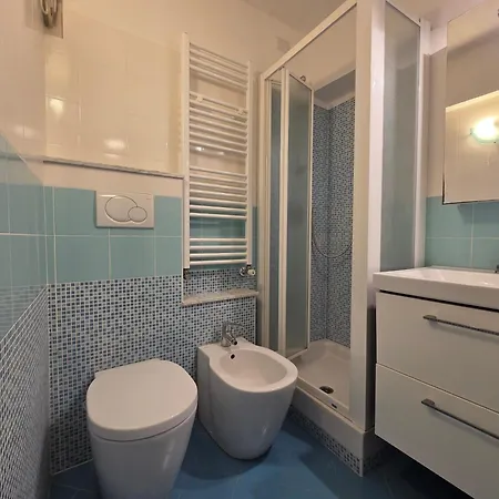 Apartment Arlecchino - By Turent Pietra Ligure